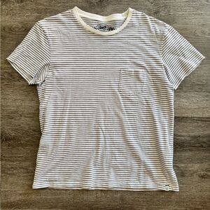 Grayers Men’s Purple and White Striped T-Shirt